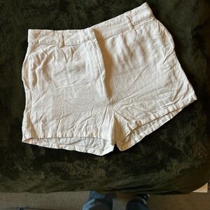 Crescent High Waist Cream Shorts